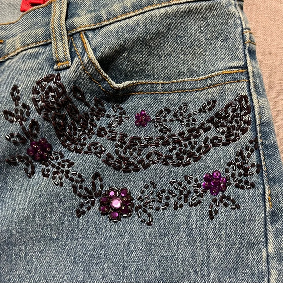 Very Vera Y2k low rise bootcut Jeans Women's Size 4 Light Wash Embellished 90s - Picture 6 of 8